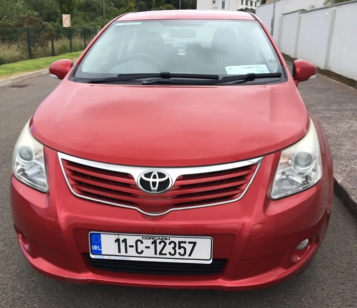 Toyota Avensis 2011 - Image 1