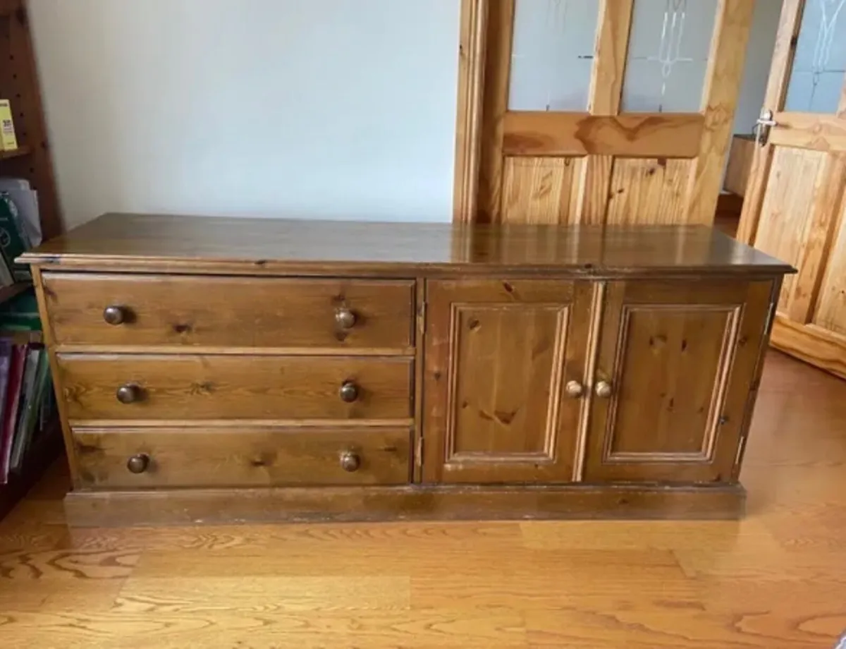 TV Unit