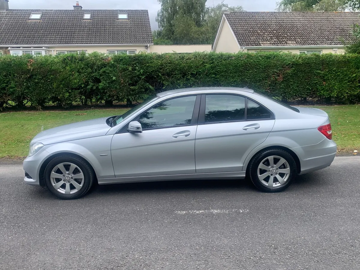 Mercedes-Benz Automatic NCT and Tax - Image 2