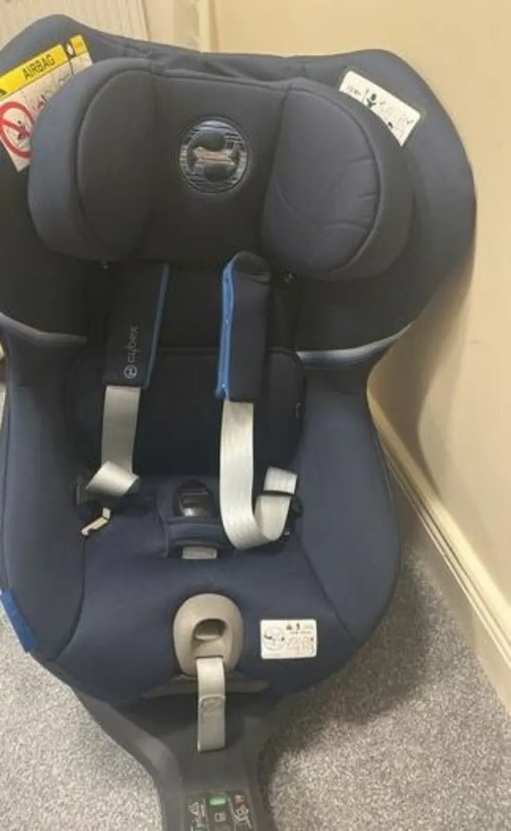 Sirona S2 i-Size Car Seat - Navy Blue, ISOFix, fro - Image 1