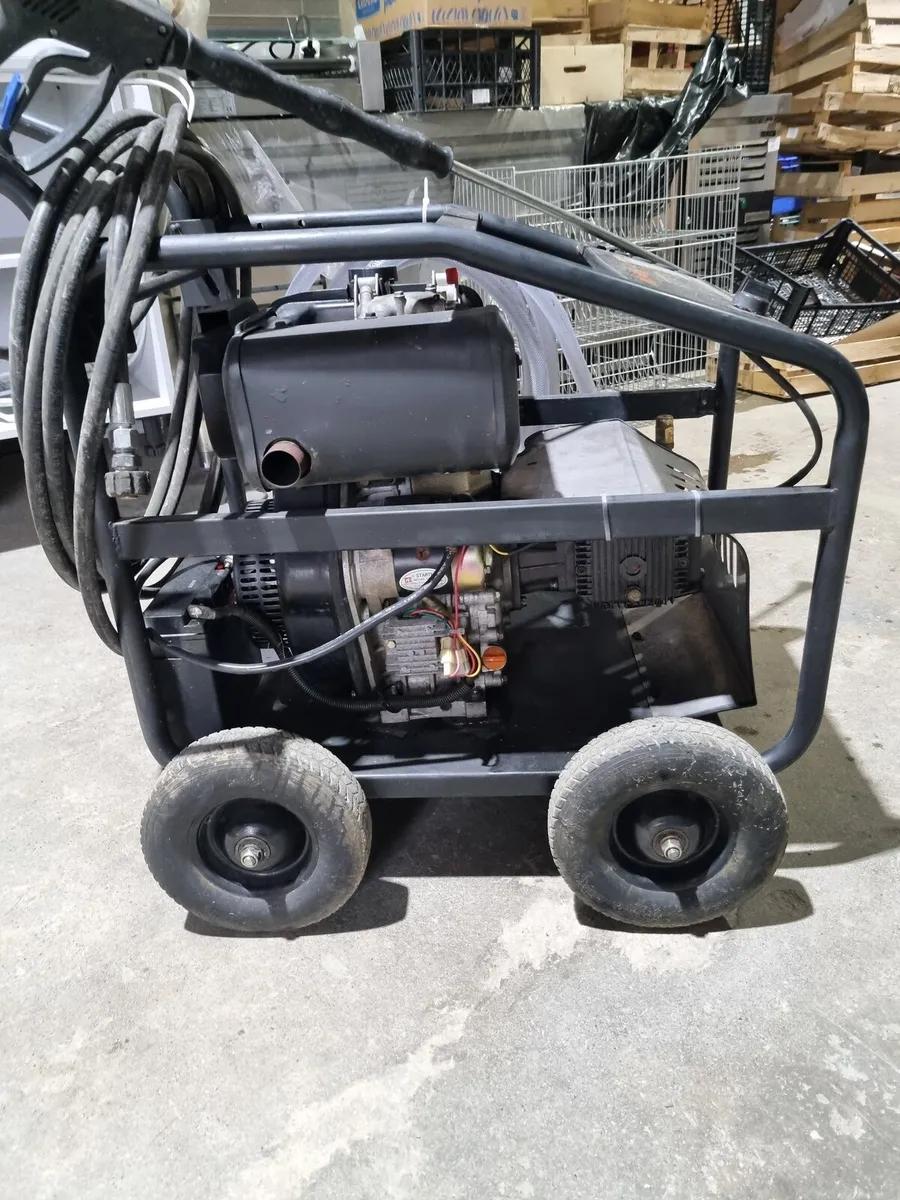 Diesel power washer - Image 1