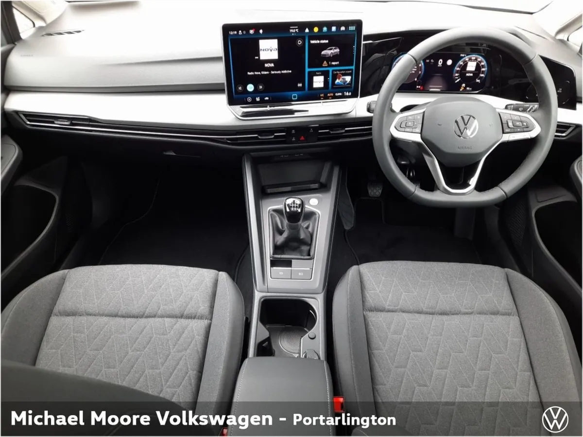 Volkswagen Golf Ed.75 1.5tsi 116HP - Image 2