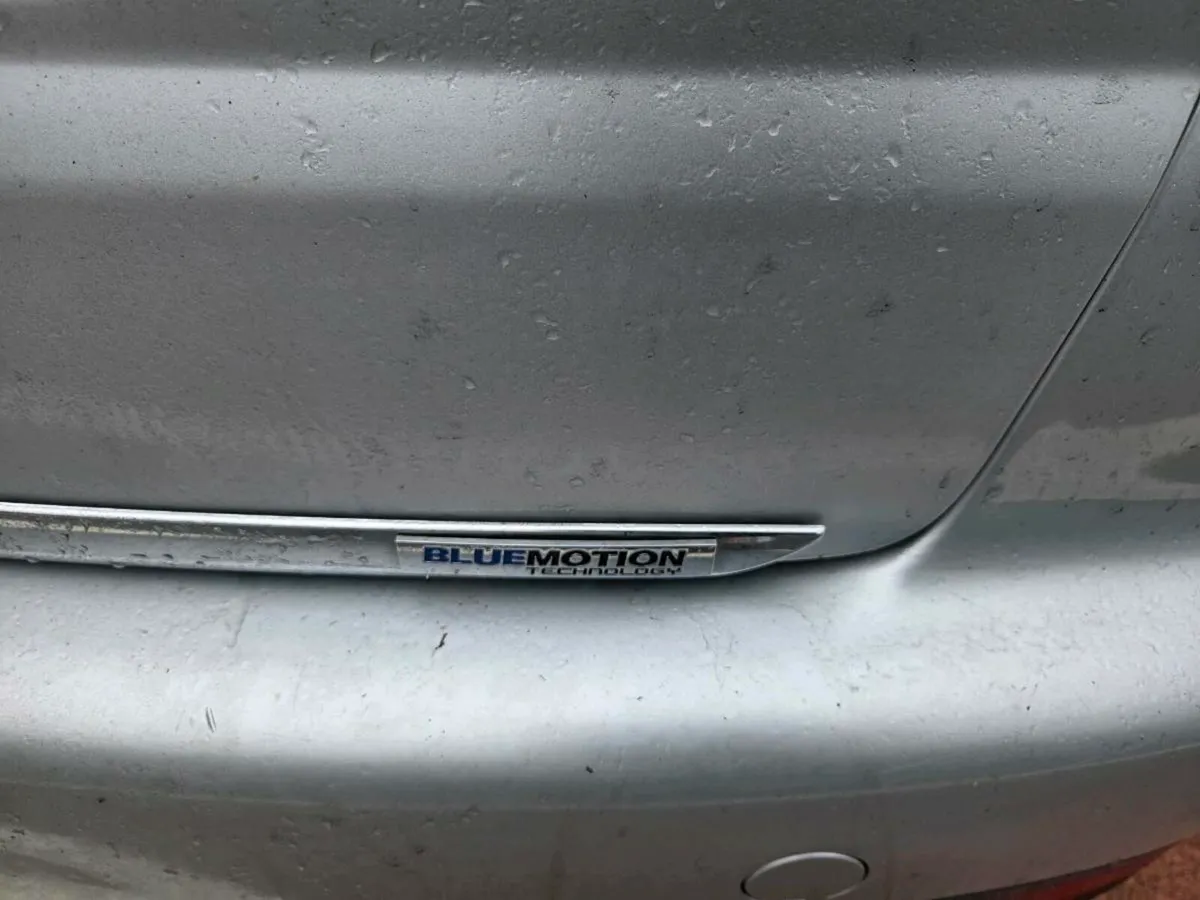 Volkswagen Touran 7 seater 1.9 diesel - Image 3