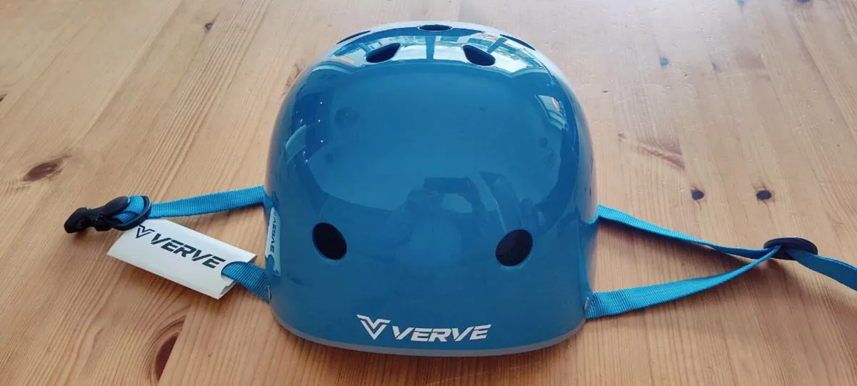 New Kids Helmet - Image 3