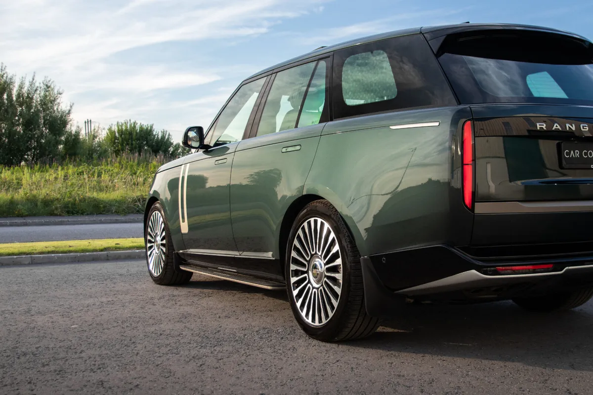 2024 Land Rover Range Rover 3.0 SE Diesel - Image 4