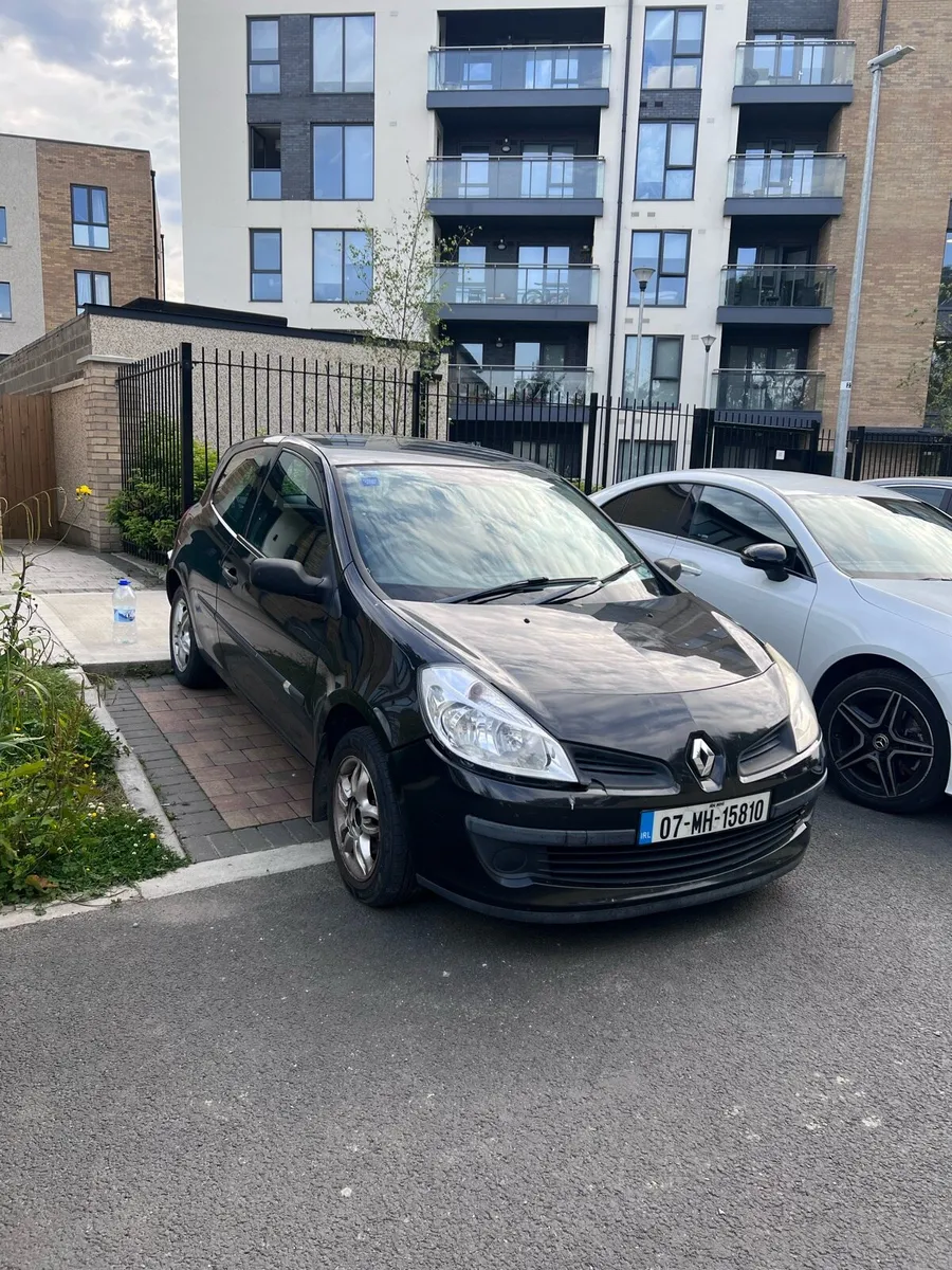 2007 Renault Clio - Image 1