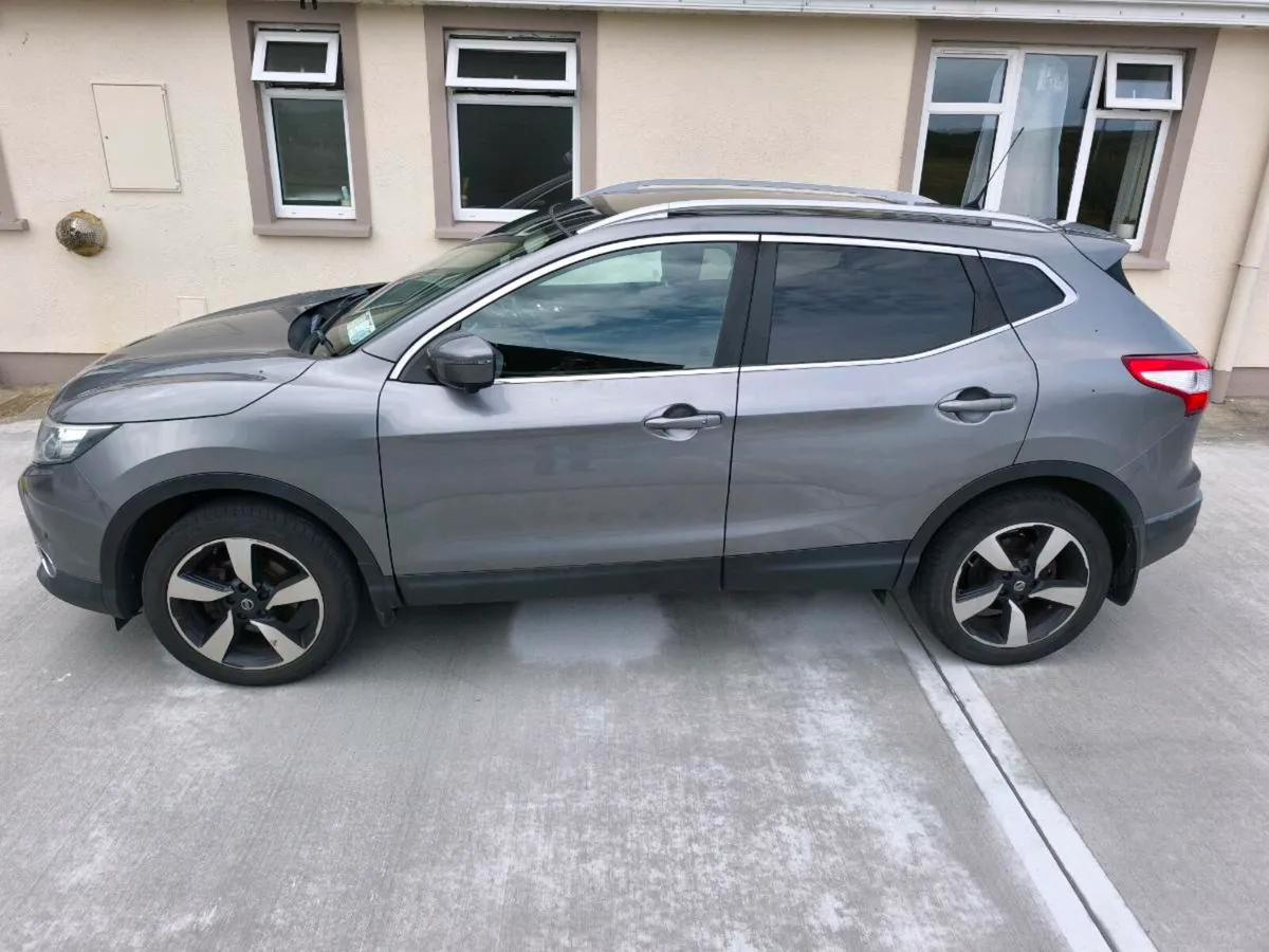 Nissan Qashqai 2016 Connecta high spec 1.5 diesel - Image 2