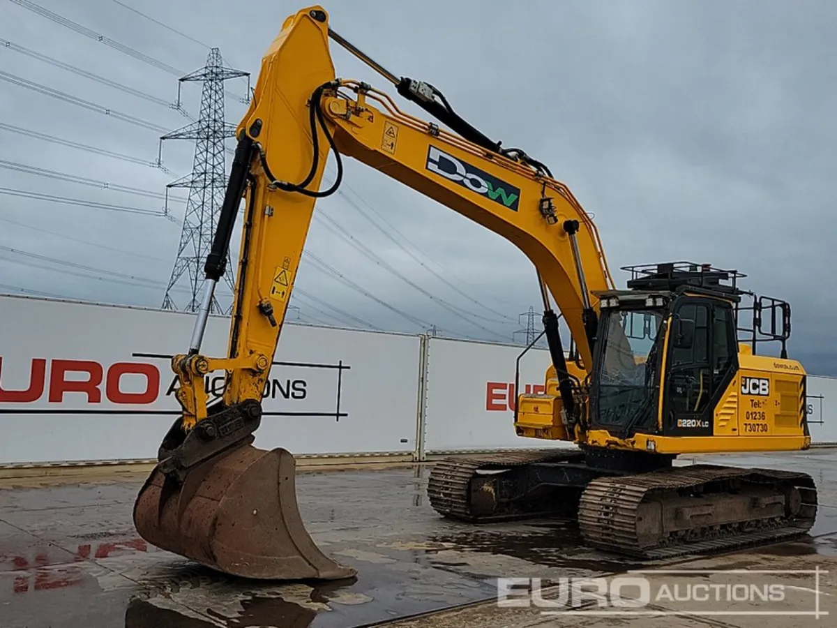 2021 JCB 220XL - Image 1