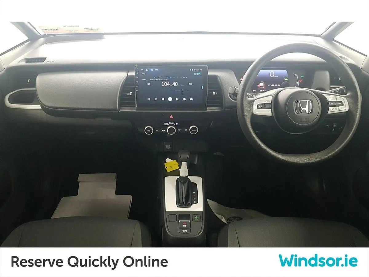Honda Fit 1.5 Hybrid - Image 4