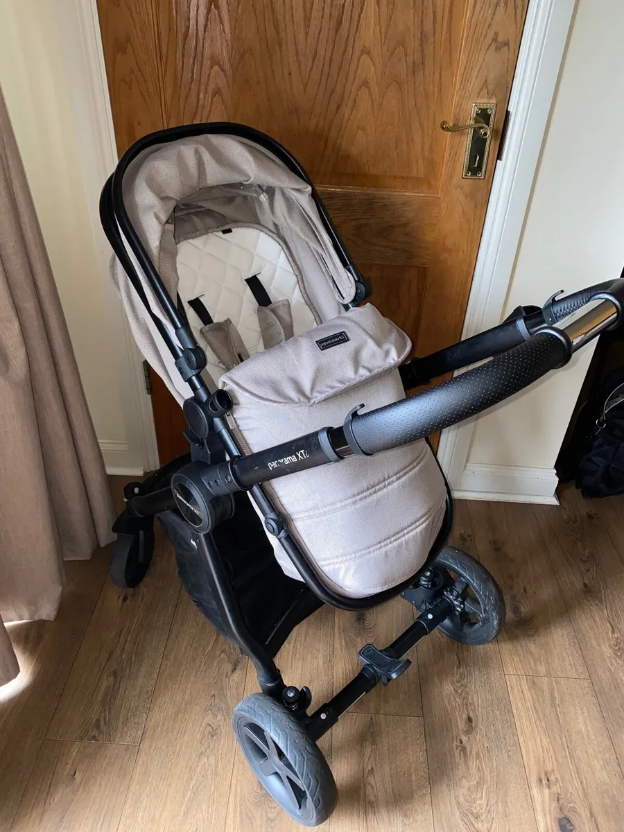 Pram - Image 2