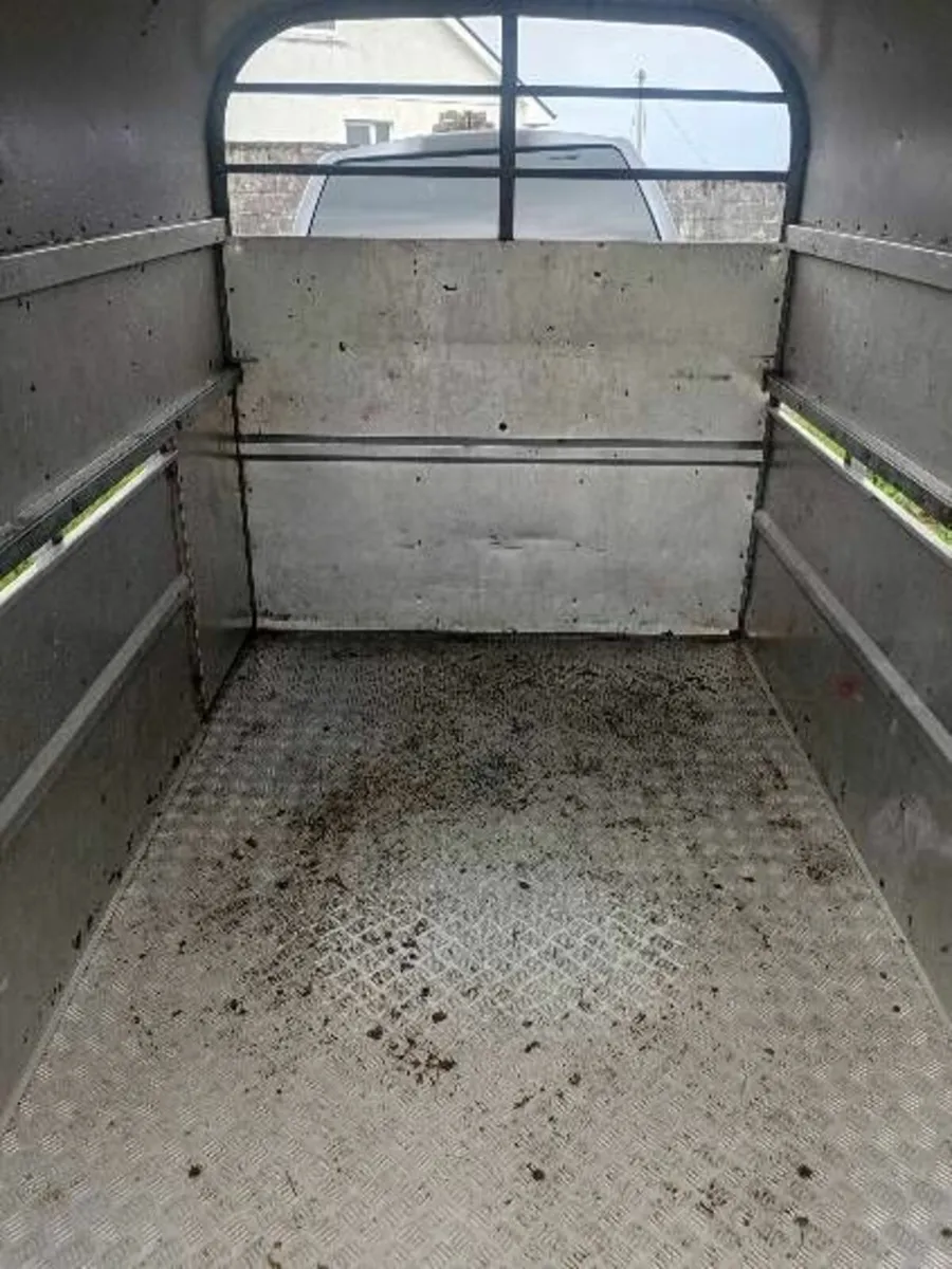 Cattle/sheep trailer - Image 2
