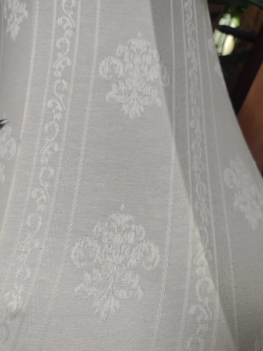 Perfect condition cream Paisley print lamp shade - Image 3