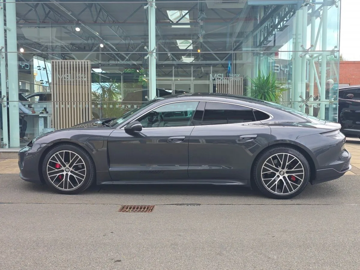 Porsche Taycan Taycan 4S EV - Heated/ventilated S - Image 3