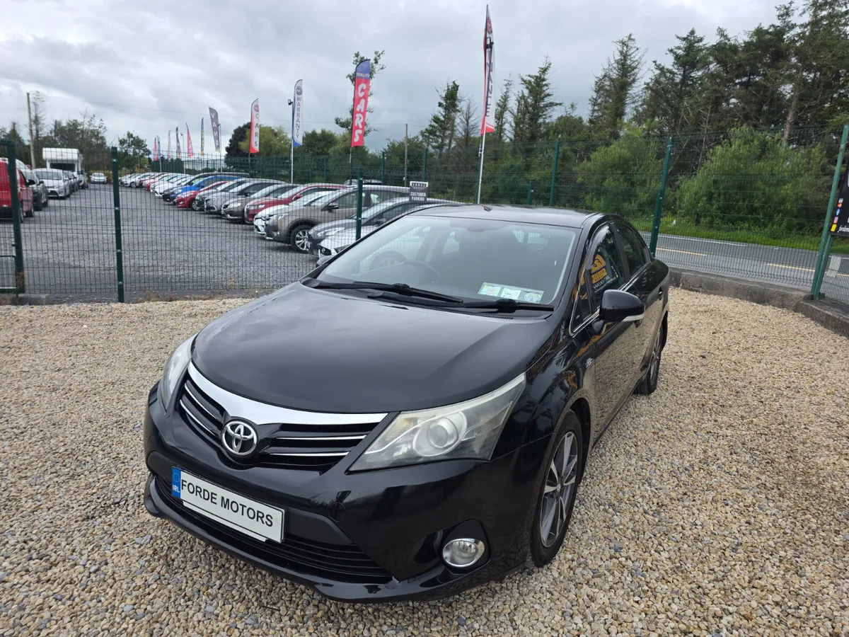 Toyota Avensis 2013 Automatic - Image 2