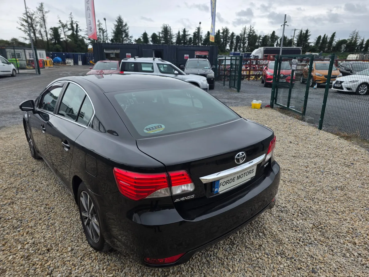 Toyota Avensis 2013 Automatic - Image 3