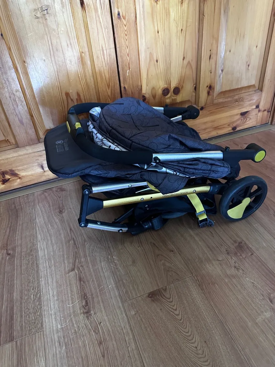 Pram - Image 2