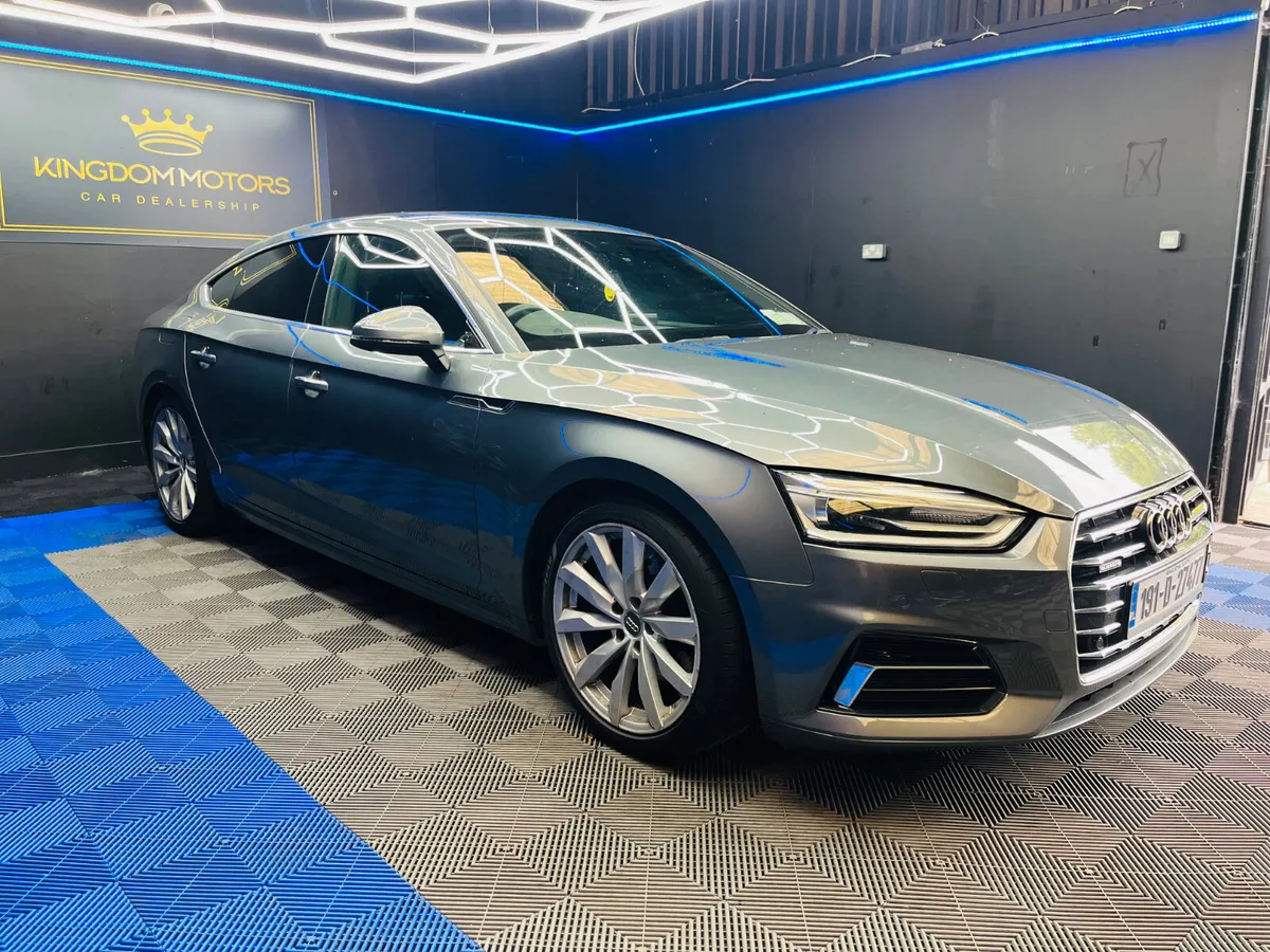 Audi A5,Automatic,Low km - Image 2