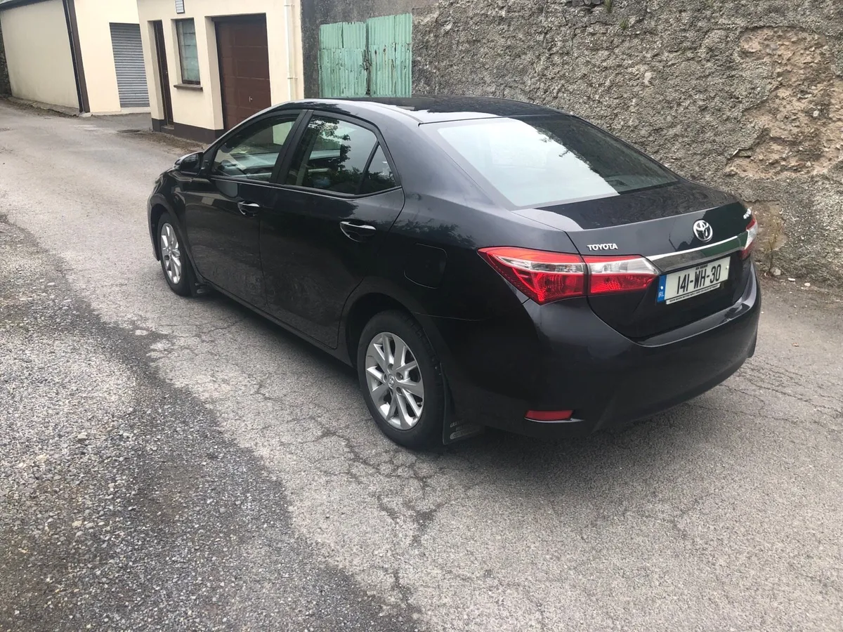 2014 Toyota Corolla New Nct - Image 4