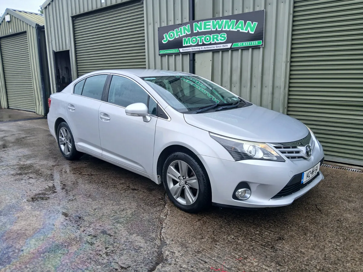 Toyota Avensis 2014  D4D low mileage - Image 1
