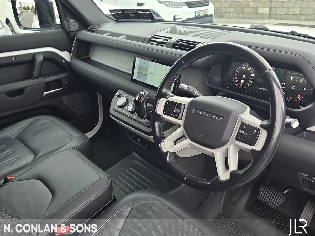 Land Rover Defender 110 3.0d 250BHP S Hard TOP 3 - Image 4