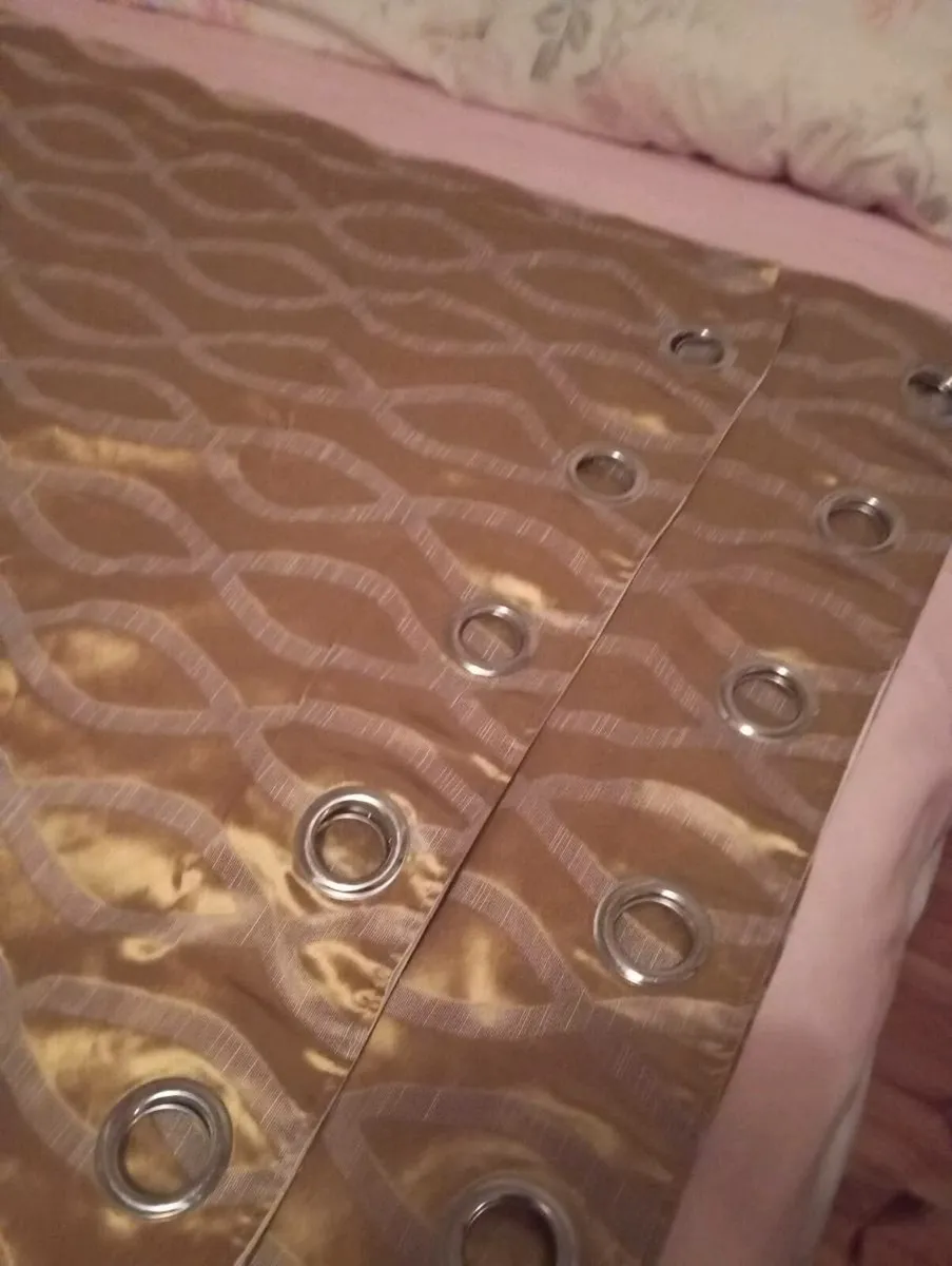 Curtains - Image 1