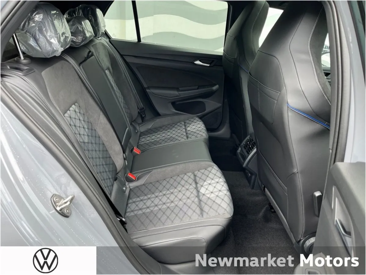 Volkswagen Golf Sunroof R-line 2.0tdi DSG 150BHP - Image 4