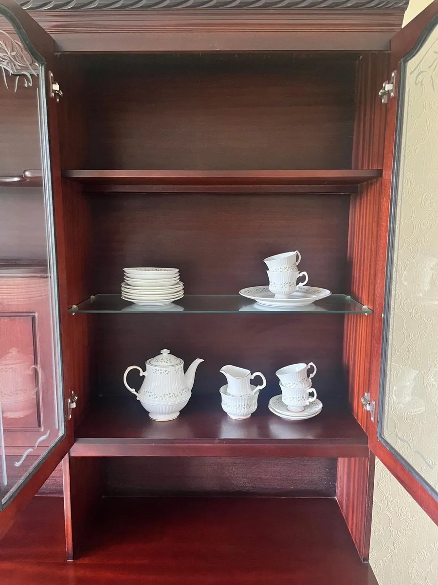 Display Cabinet - Image 3