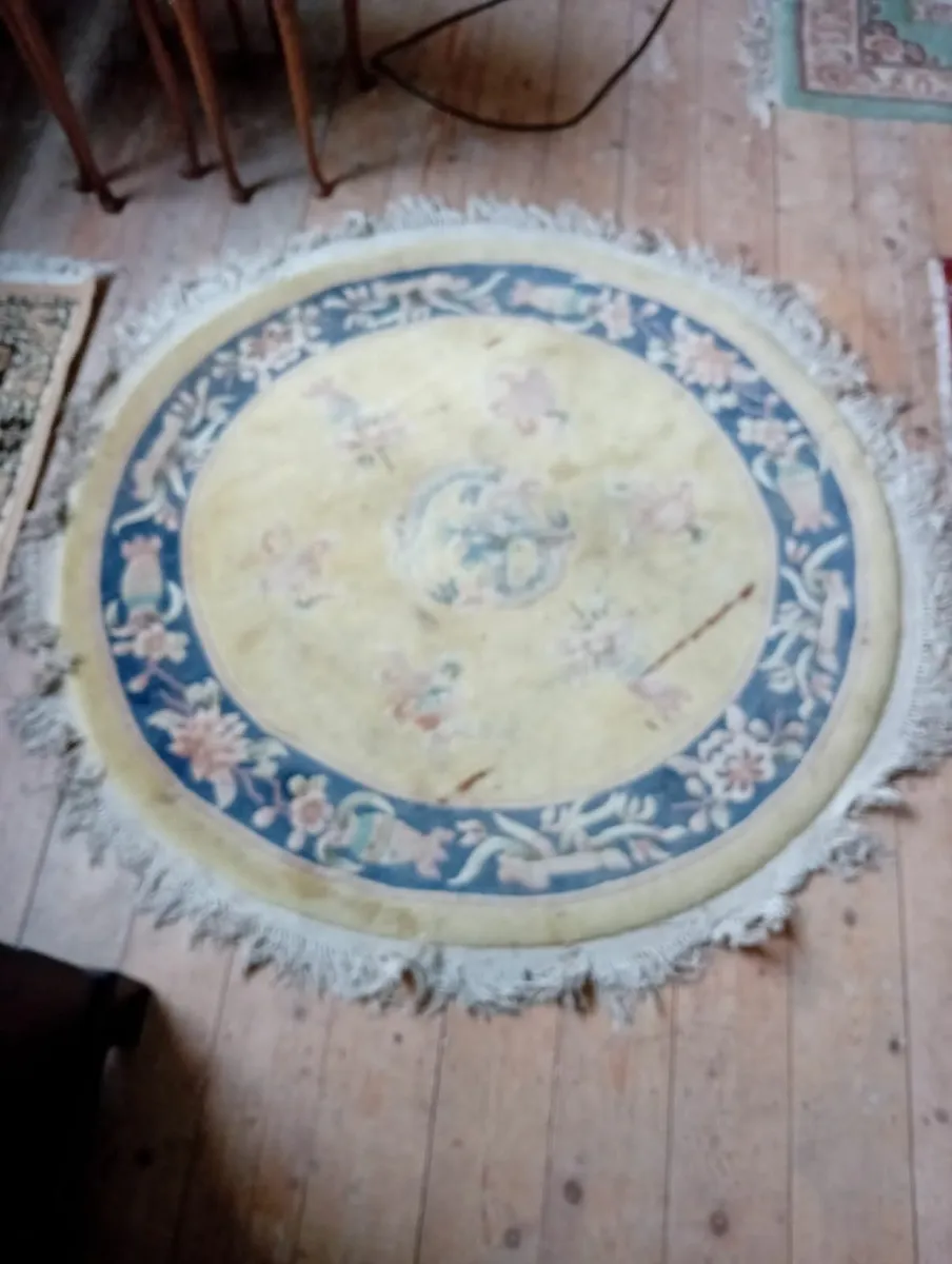 Oval Green Rug with Fringing