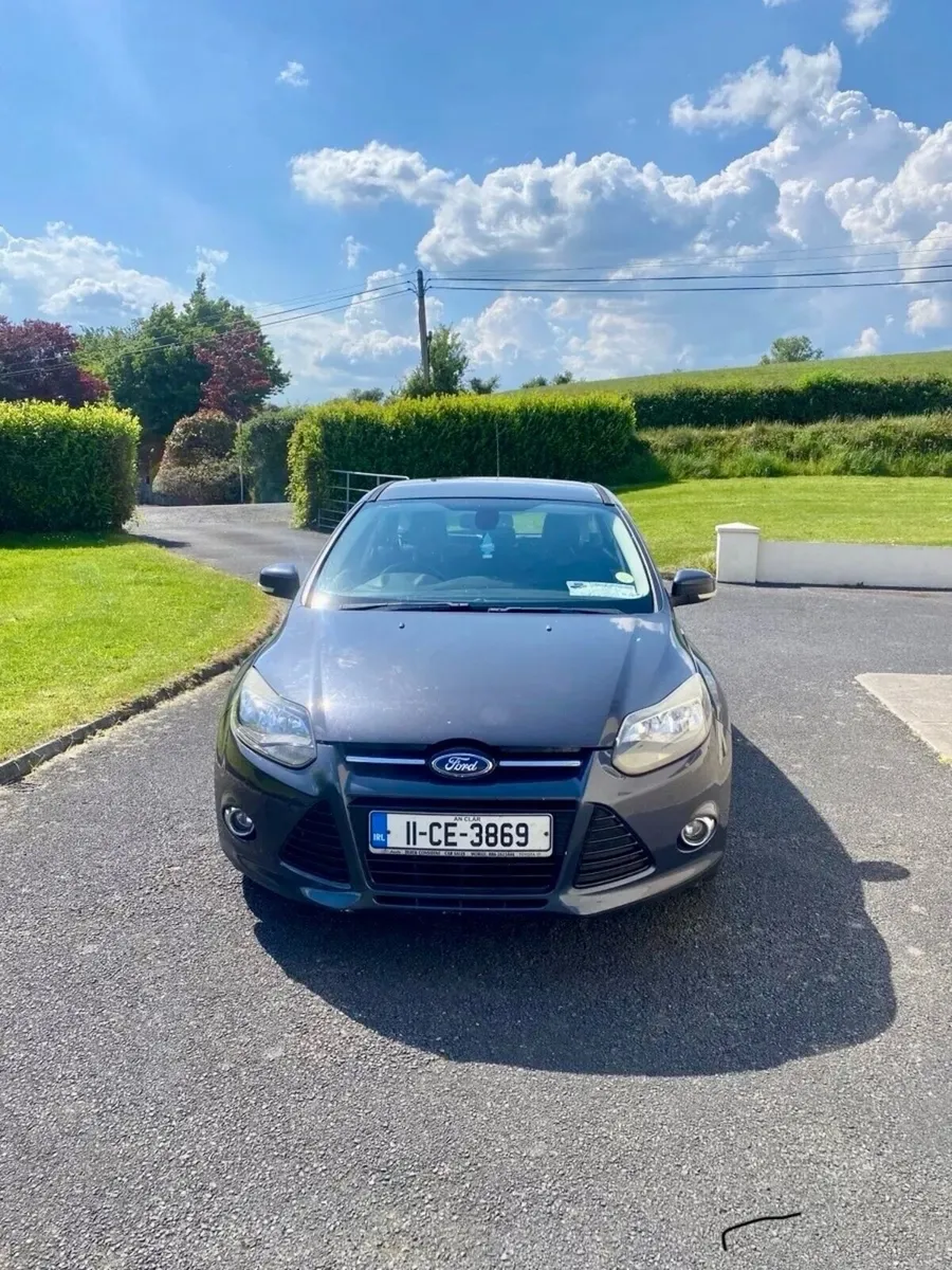 Ford Focus 2011 - Image 1