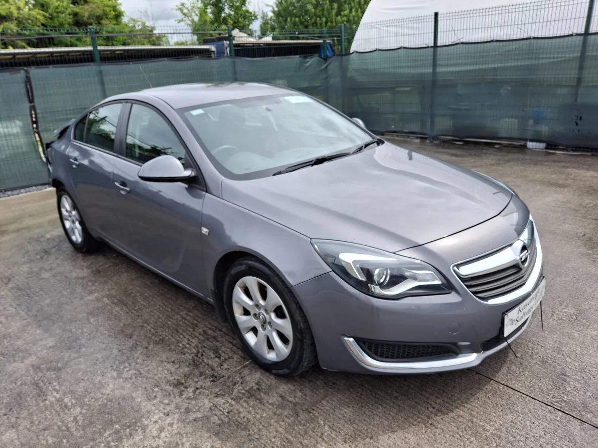 2016 Opel Insignia Diesel - Image 2