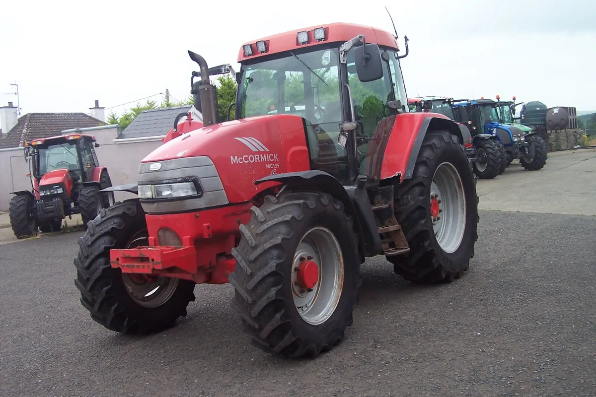 2004 McCormick MC135 - Image 3