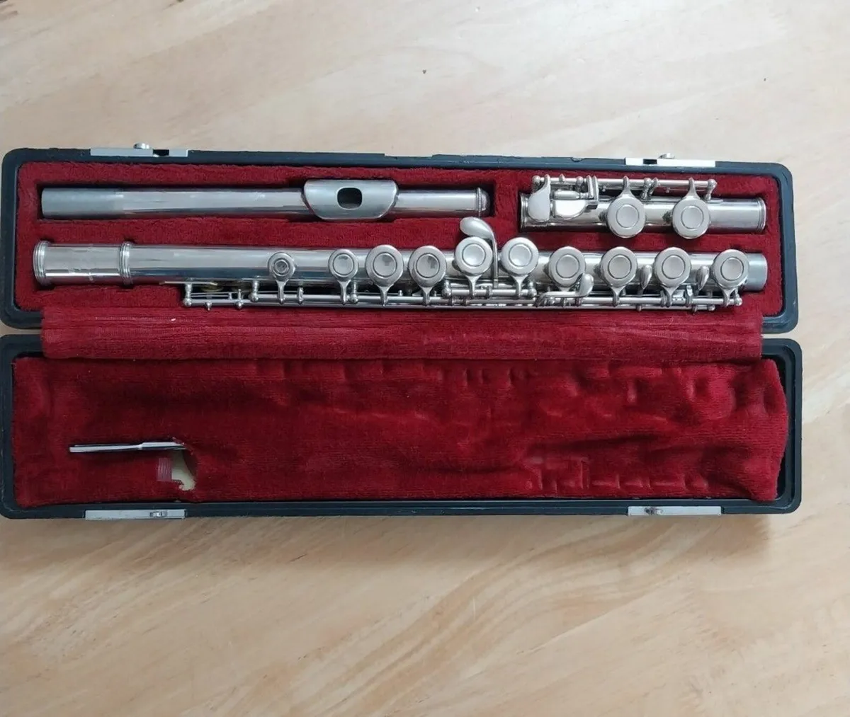 Yamaha flute YFL22N - Image 4