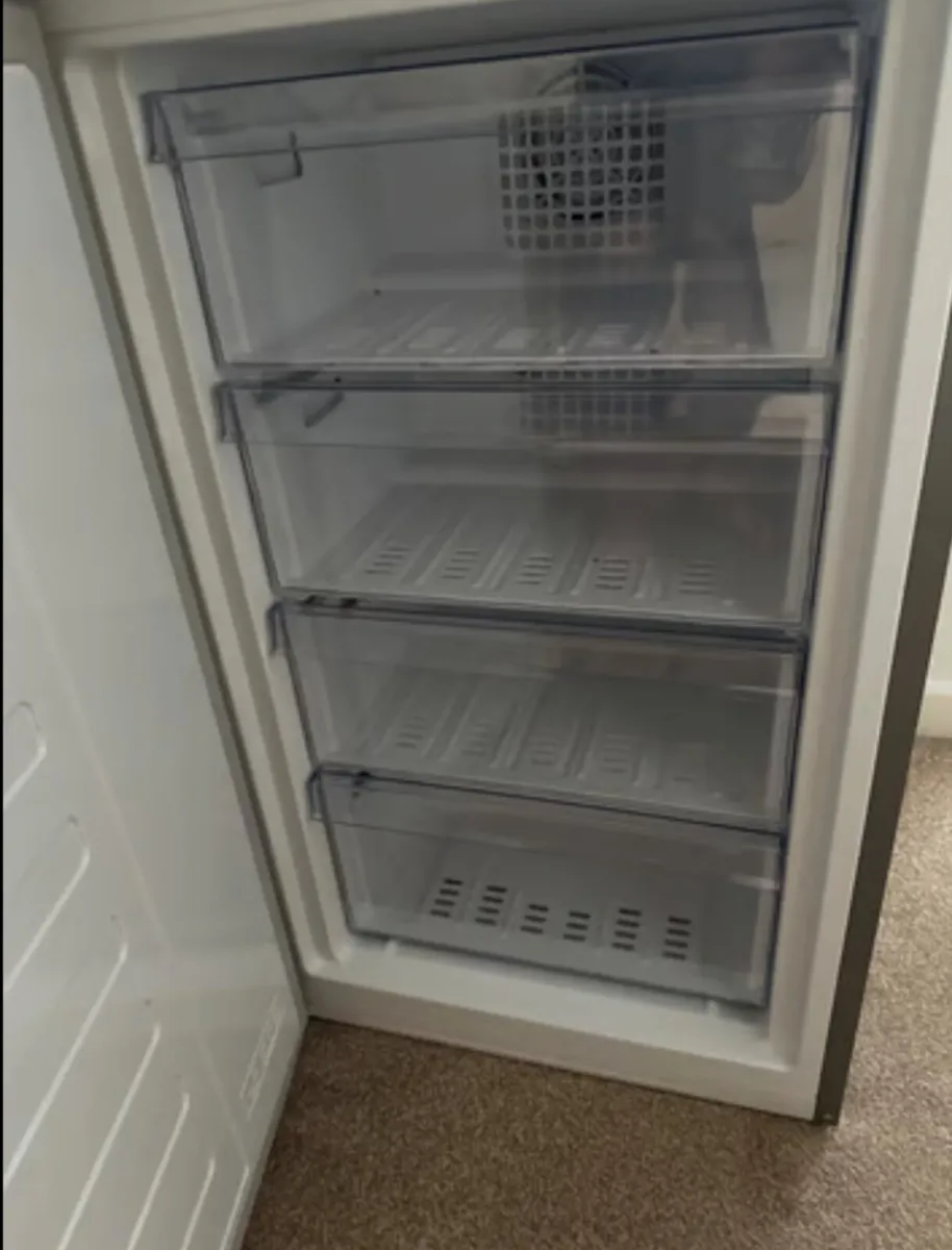 Fridge freezer. - Image 4
