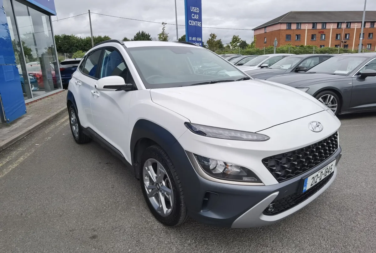 HYUNDAI KONA 1.6 KAUAI EXECUTIVE DIESEL - Image 3