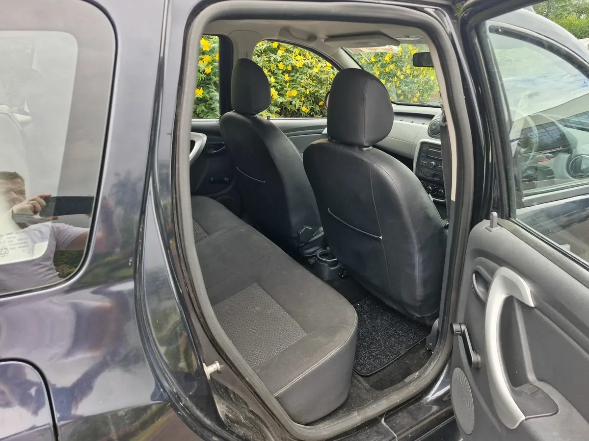 Dacia Duster 2013 - Image 2
