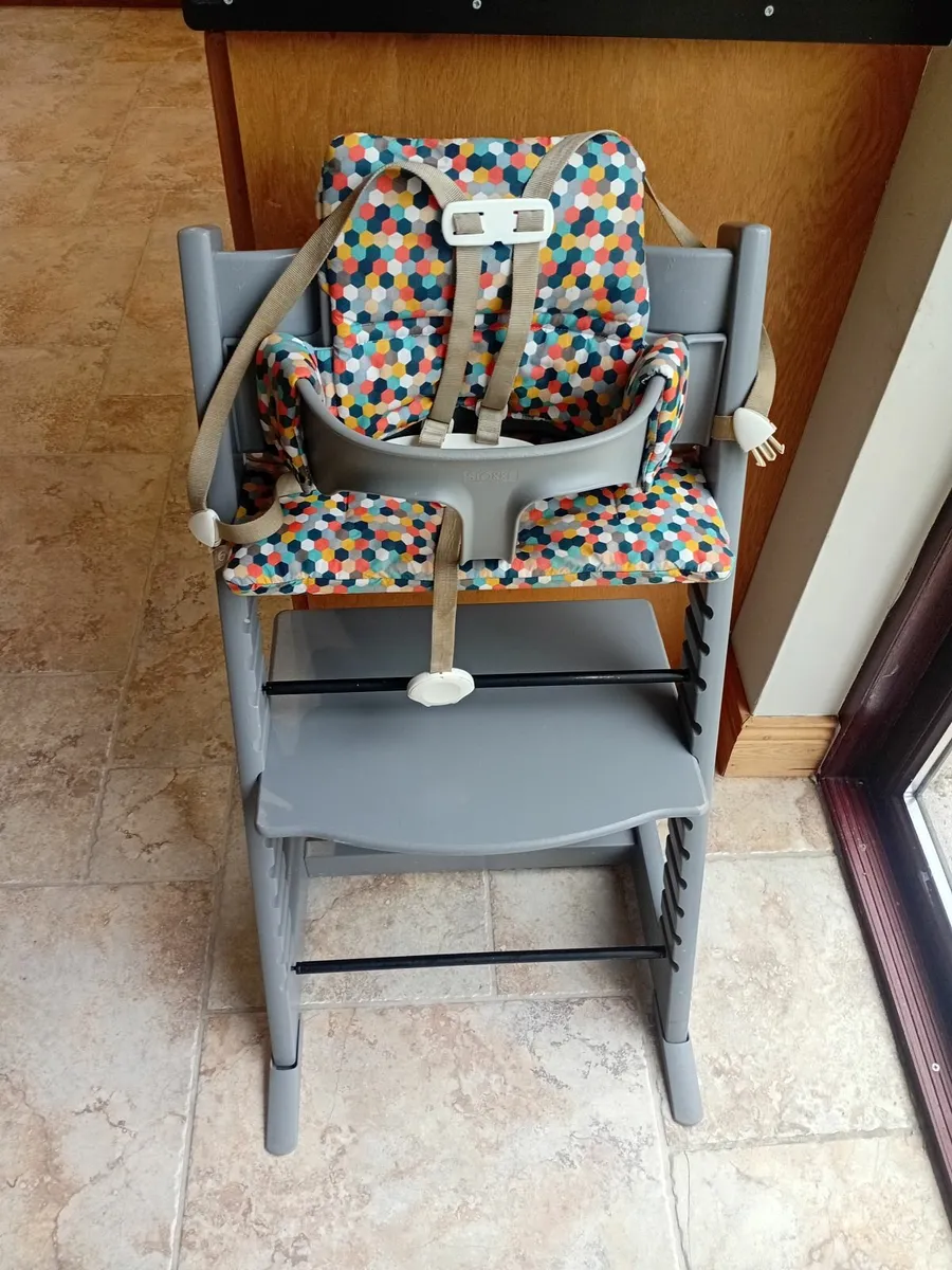 Genuine Stokke Tripp Trapp High Chair – With BONUS - Image 1