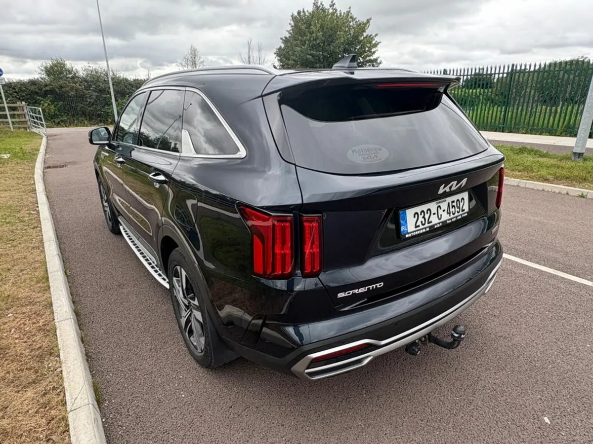 Kia Sorento 232 Auto K4 7 Seater 2.2D 1 Owner FSH - Image 4
