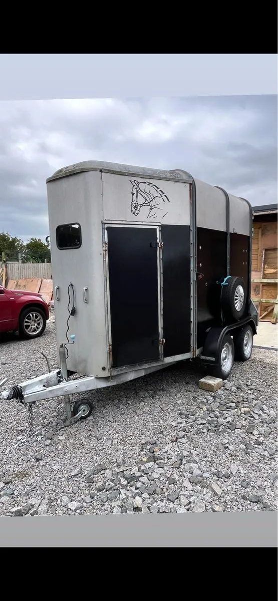 I for Williams 505 horse trailer - Image 1