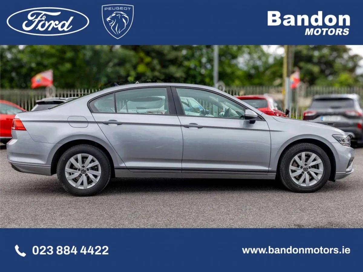 Volkswagen Passat 2021 Volkswagen Passat 2.0 TDI - Image 4