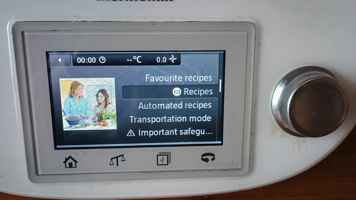 thermomix TM5  Gently used - Image 4