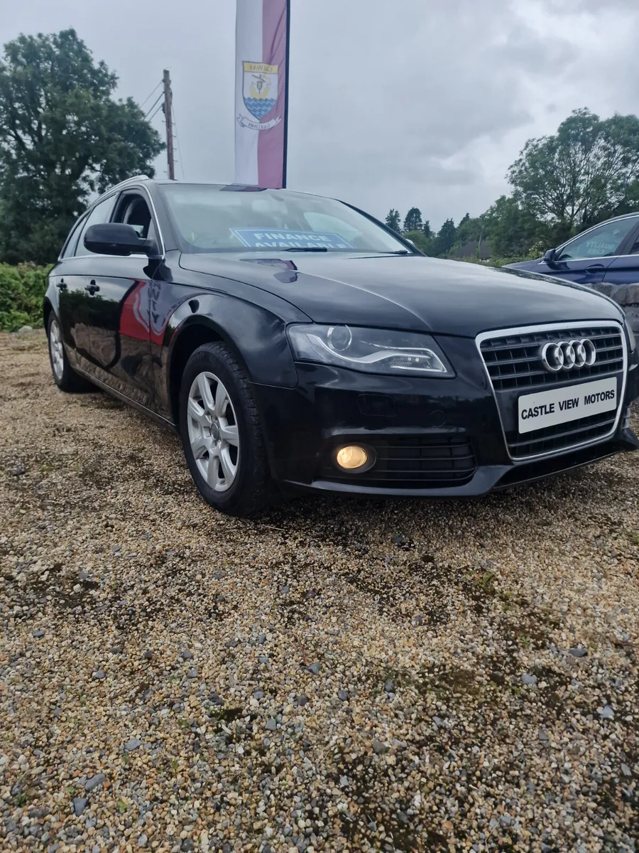 Audi A4 - Image 2