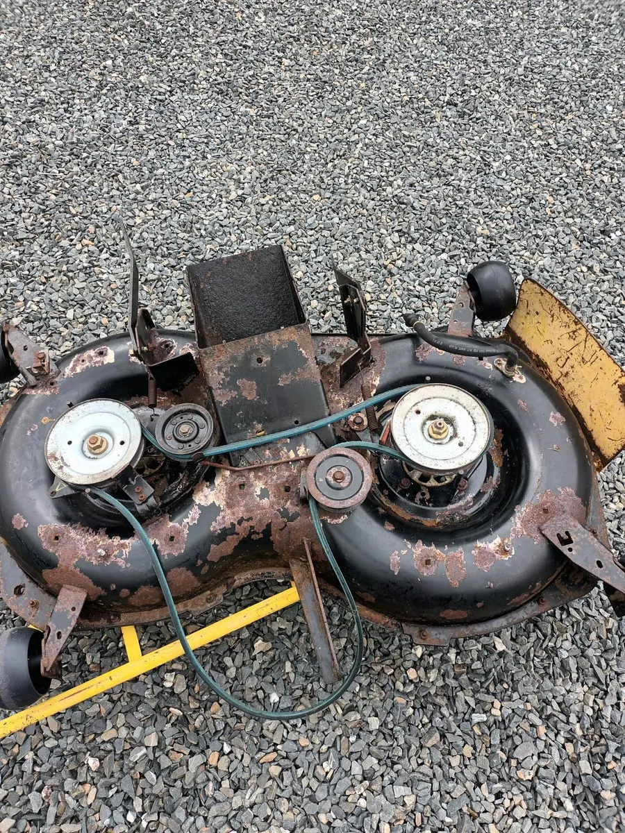 TC142 Husqvarna Deck Complete - Image 1