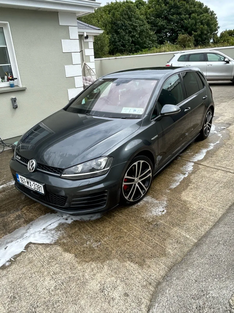 Volkswagen Golf GTD - Image 3