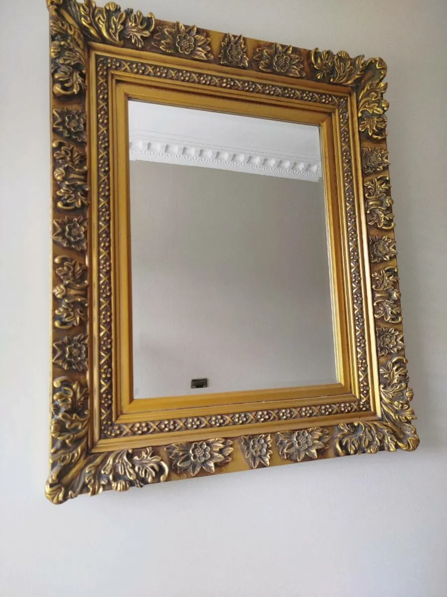 Ornate gold mirror - Image 2