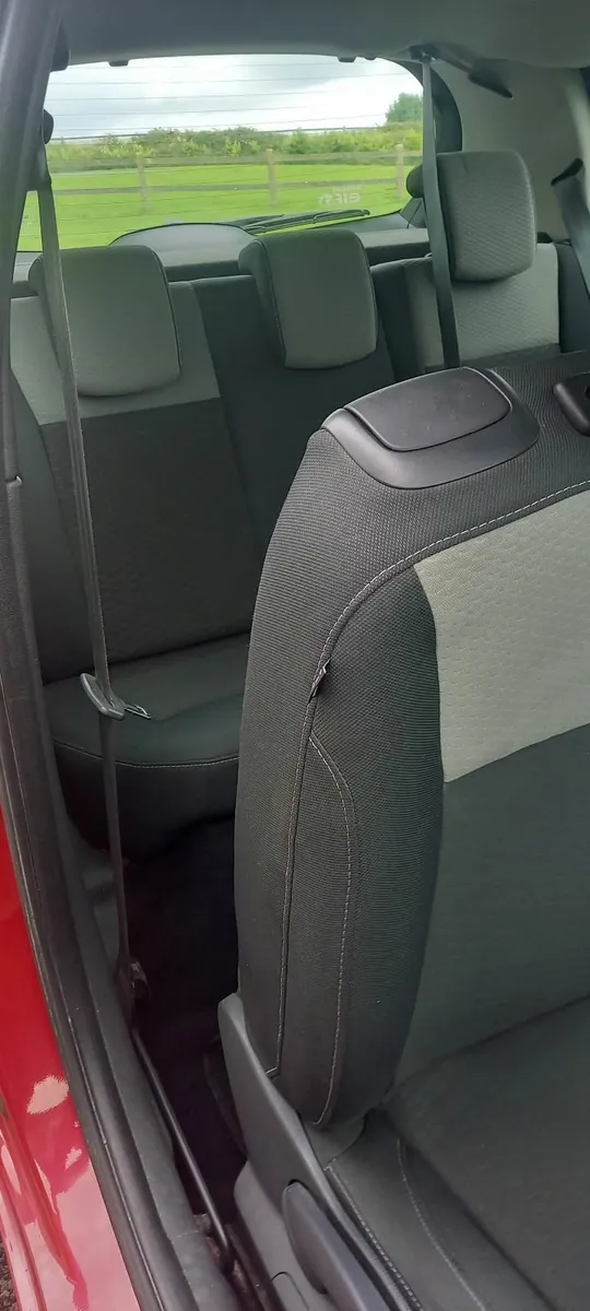 Renault Clio 2010 - Image 4