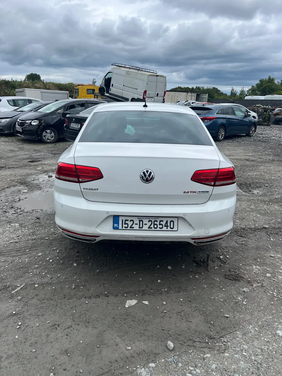 15 Passat 2.0 Tdi R line - Image 3