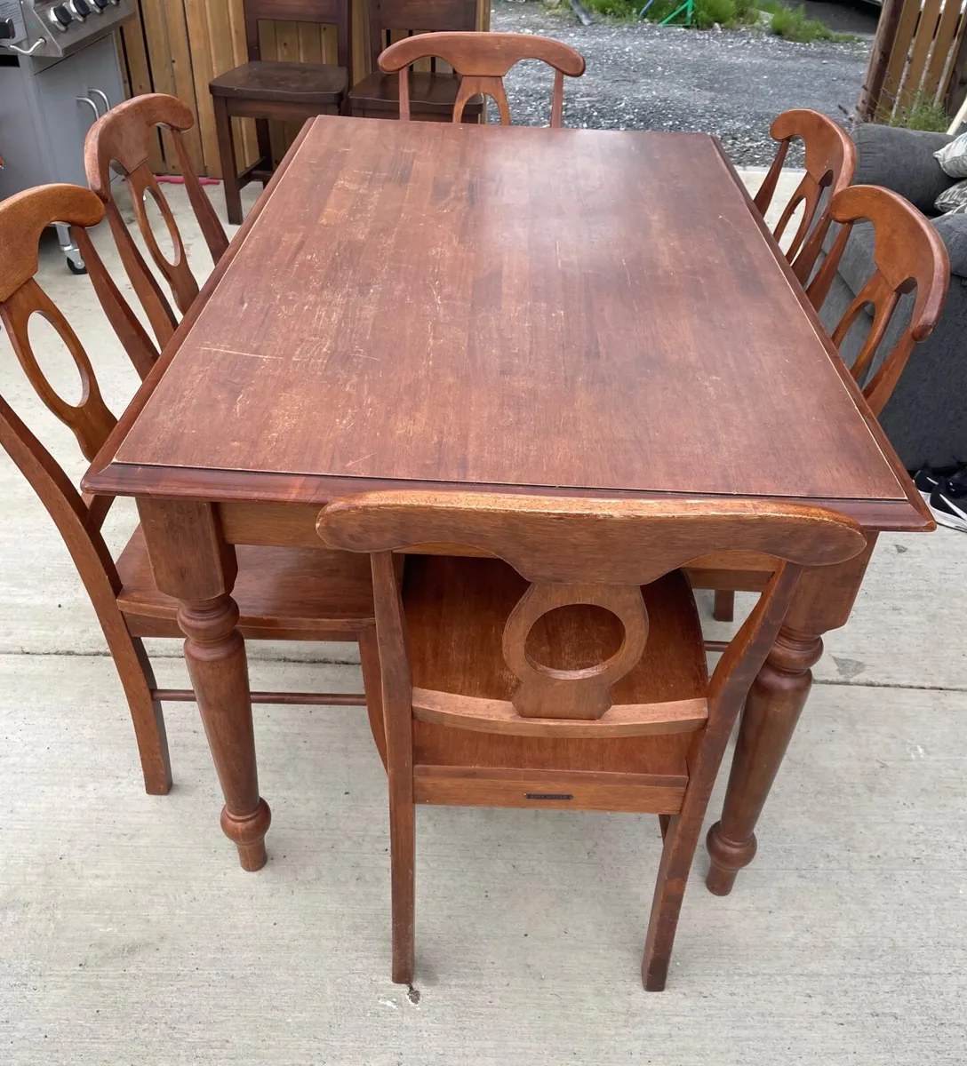 Dining Setting - Image 4