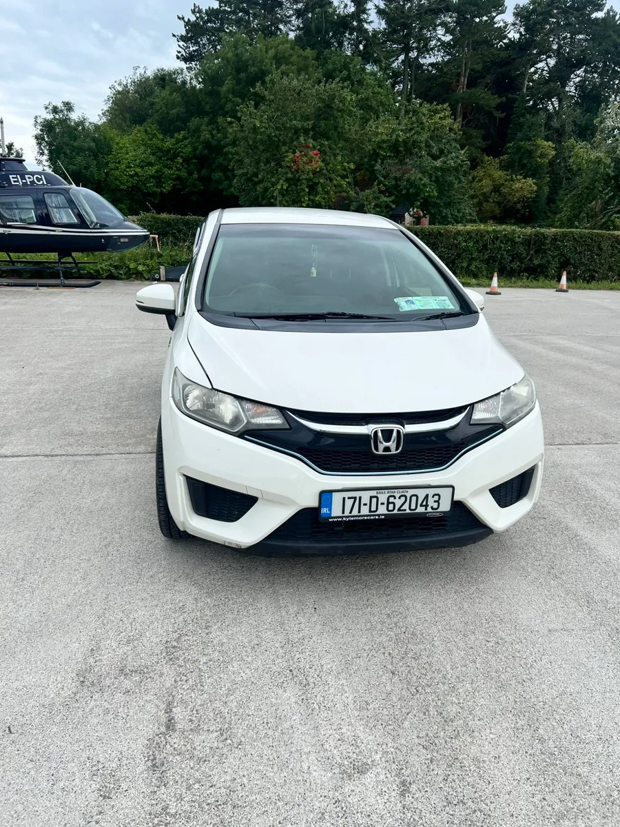 Honda fit hybrid 2017 Fresh nct till 2027 - Image 1