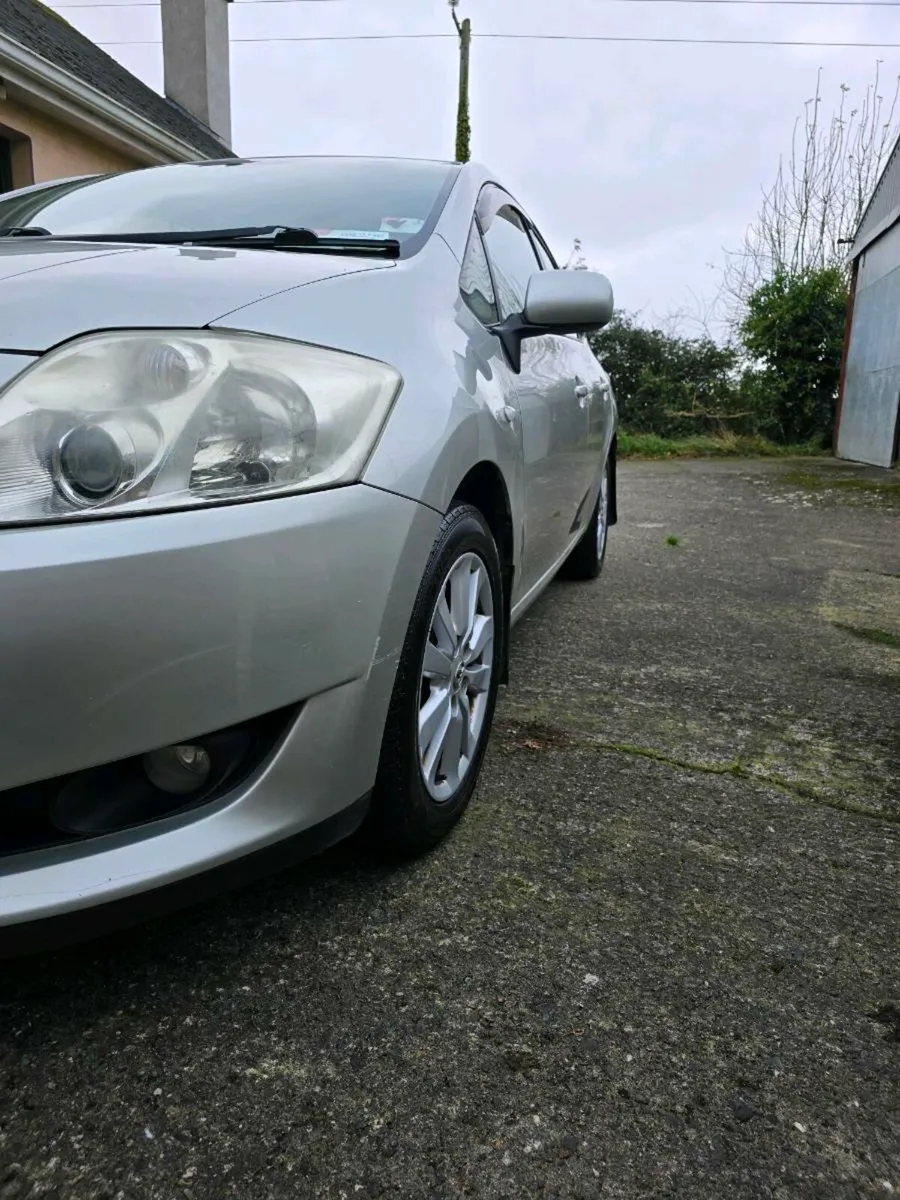 Toyota Auris 1.4L Petrol - Image 4