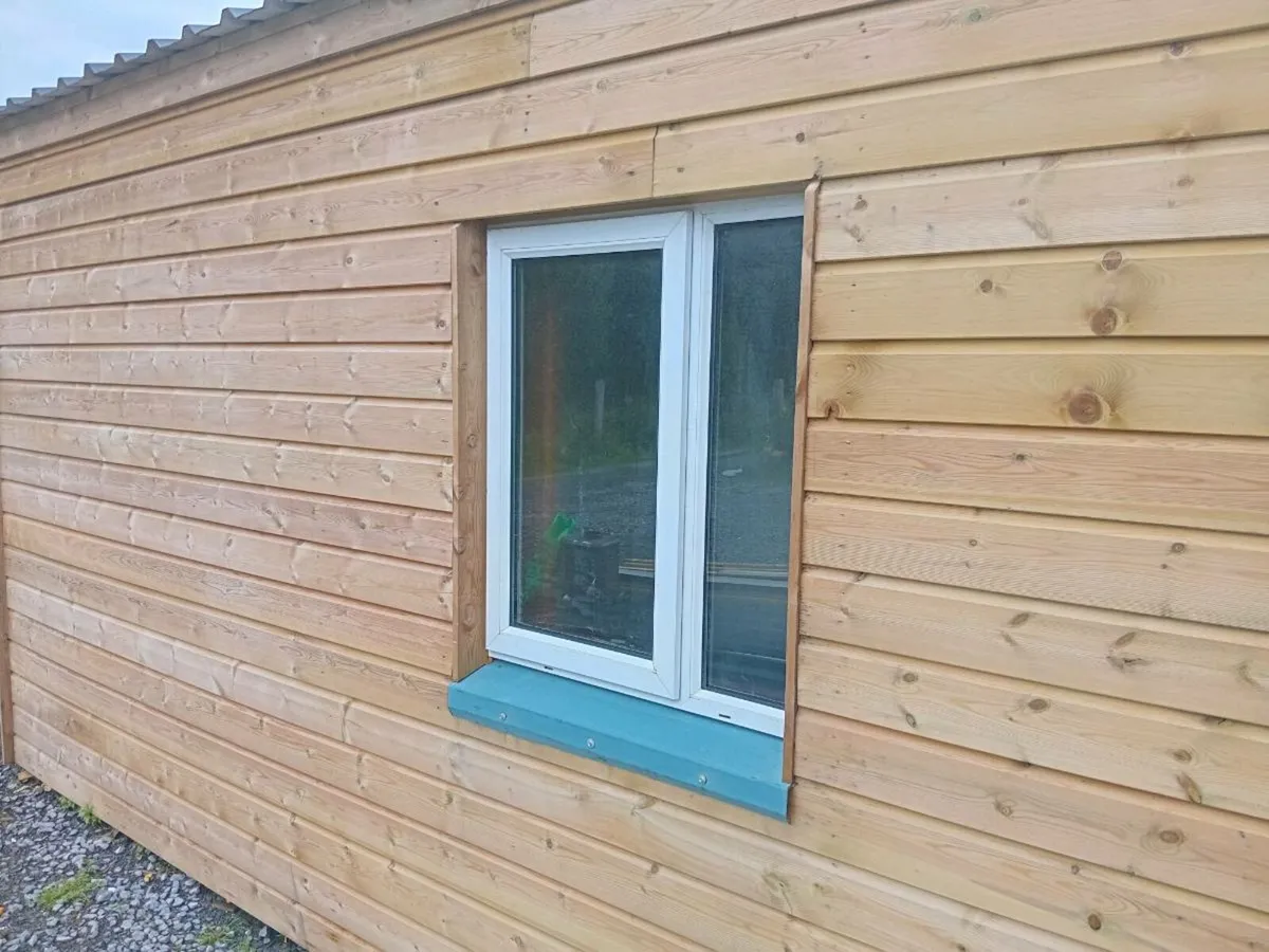 Solar powered cabin - Image 2